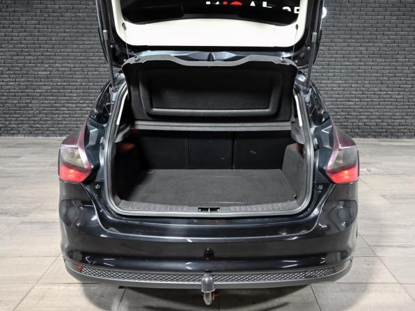 Ford Focus III с пробегом 2013 года, цена 700 000 рублей, 213653 км, хэтчбек, Автокод Объявления
