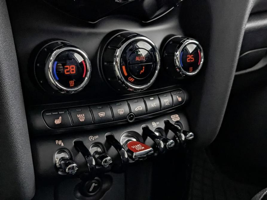 Mini Hatch III (F55/F56) Рестайлинг Москва  - изображение 26