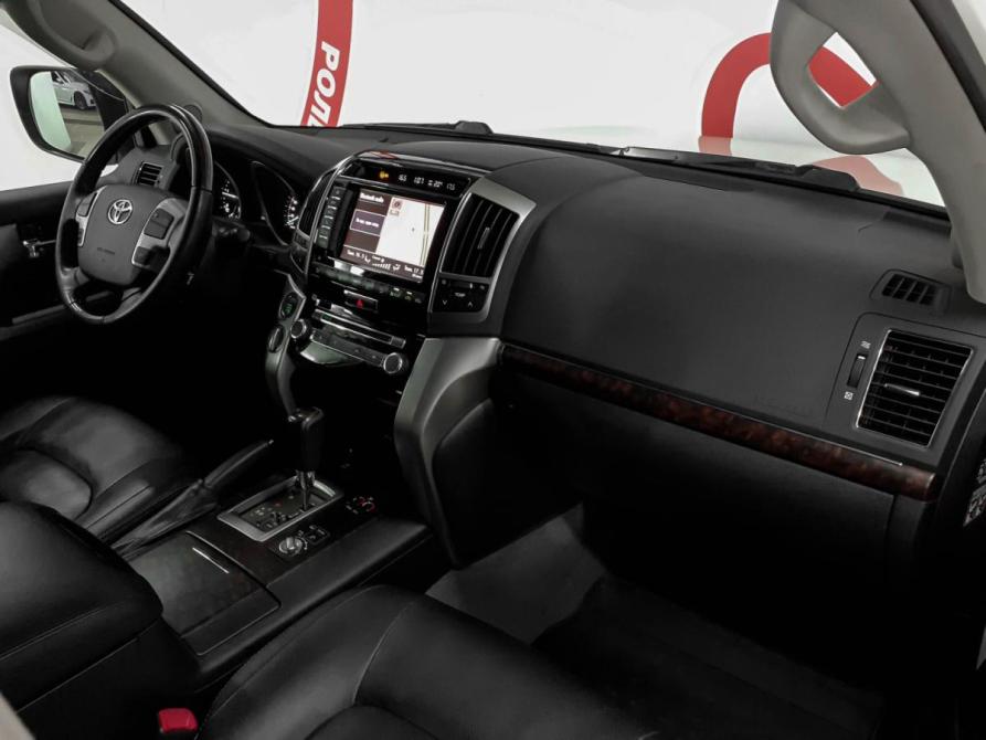 Toyota Land Cruiser 200 Series Рестайлинг 1 Москва  - изображение 9