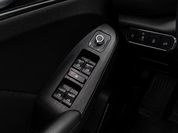 Haval Jolion I Рестайлинг с пробегом 2024 года, цена 1 690 000 рублей, 42131 км, внедорожник, Автокод Объявления