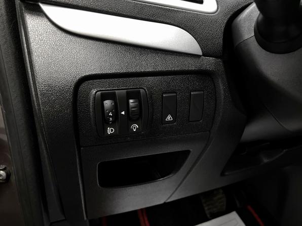 Renault Scenic III с пробегом 2011 года, цена 745 000 рублей, 187165 км, компактвэн, Автокод Объявления