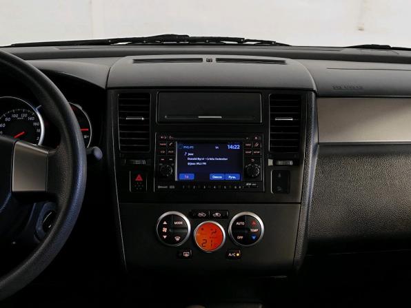 Nissan Tiida I Рестайлинг с пробегом 2013 года, цена 1 049 000 рублей, 65605 км, хэтчбек, Автокод Объявления