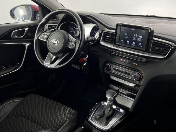 Kia Ceed III с пробегом 2018 года, цена 1 650 000 рублей, 95890 км, хэтчбек, Автокод Объявления