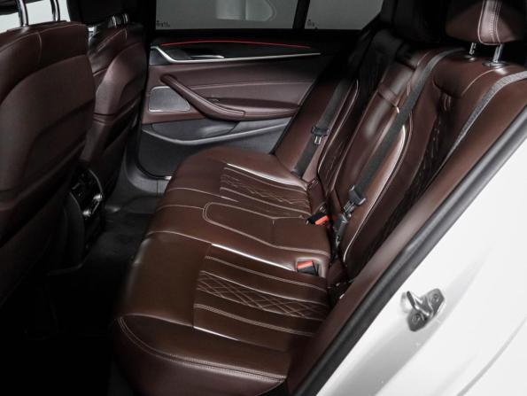 BMW 5 серии VII (G30/G31/G38) Рестайлинг с пробегом 2021 года, цена 5 550 000 рублей, 117422 км, седан, Автокод Объявления