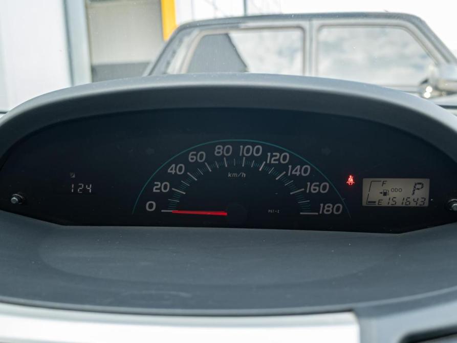 Toyota Vitz II (XP90) Краснодар  - изображение 15