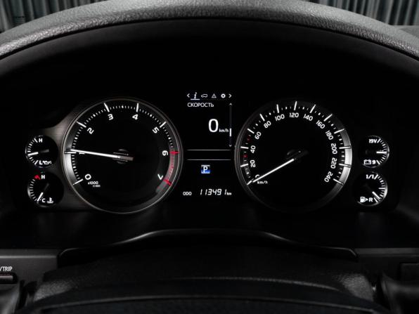 Toyota Land Cruiser 200 Series Рестайлинг 2 с пробегом 2021 года, цена 7 799 000 рублей, 113491 км, внедорожник, Автокод Объявления