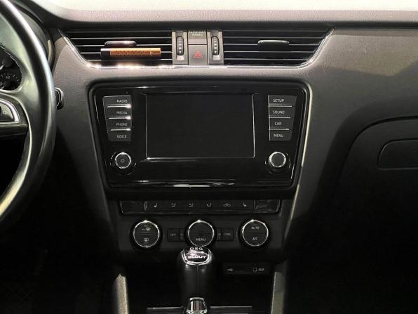Skoda Octavia III (A7) с пробегом 2015 года, цена 1 620 000 рублей, 267500 км, универсал, Автокод Объявления