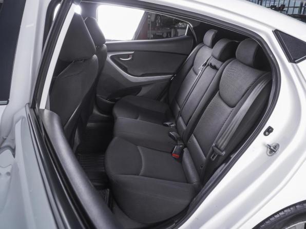 Hyundai Elantra V (MD) Рестайлинг с пробегом 2015 года, цена 1 150 000 рублей, 180324 км, седан, Автокод Объявления