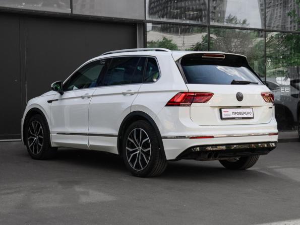 Volkswagen Tiguan II с пробегом 2018 года, цена 2 630 000 рублей, 139950 км, внедорожник, Автокод Объявления