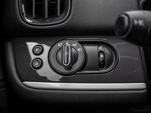 Mini Countryman II с пробегом 2018 года, цена 2 670 000 рублей, 103637 км, внедорожник, Автокод Объявления