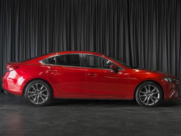 Mazda 6 III (GJ) Рестайлинг с пробегом 2018 года, цена 2 199 000 рублей, 81245 км, седан, Автокод Объявления