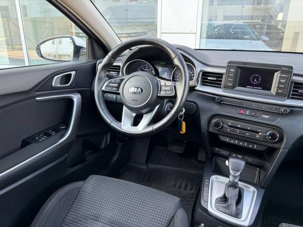 Kia Ceed III с пробегом 2019 года, цена 1 385 000 рублей, 179000 км, универсал, Автокод Объявления