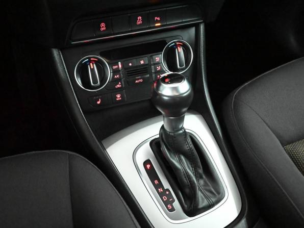 Audi Q3 I (8U) Рестайлинг с пробегом 2015 года, цена 2 150 000 рублей, 167663 км, внедорожник, Автокод Объявления