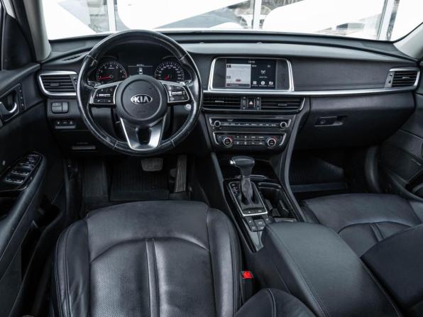 Kia Optima IV Рестайлинг с пробегом 2019 года, цена 2 158 000 рублей, 104593 км, седан, Автокод Объявления