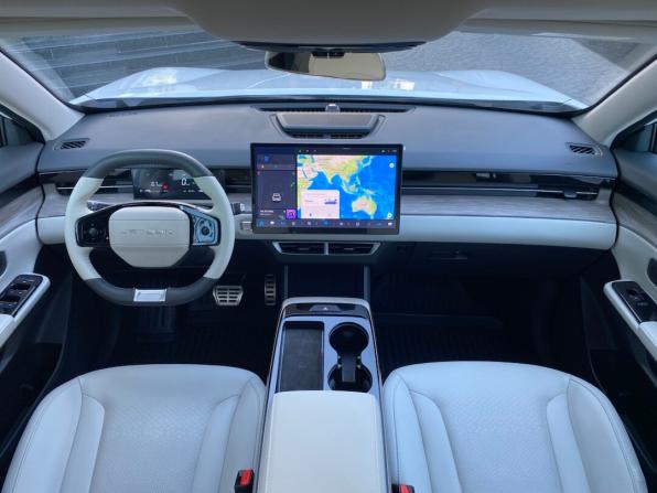JETOUR DASHING I с пробегом 2024 года, цена 2 199 000 рублей, 6253 км, внедорожник, Автокод Объявления