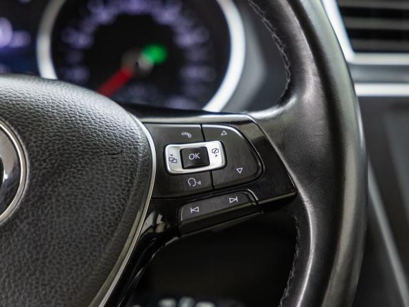 Volkswagen Tiguan II с пробегом 2017 года, цена 2 588 000 рублей, 108448 км, внедорожник, Автокод Объявления