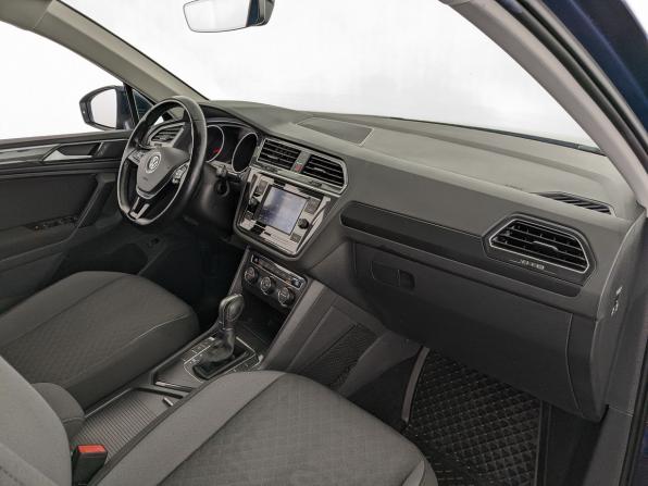 Volkswagen Tiguan II с пробегом 2017 года, цена 2 200 000 рублей, 94006 км, внедорожник, Автокод Объявления