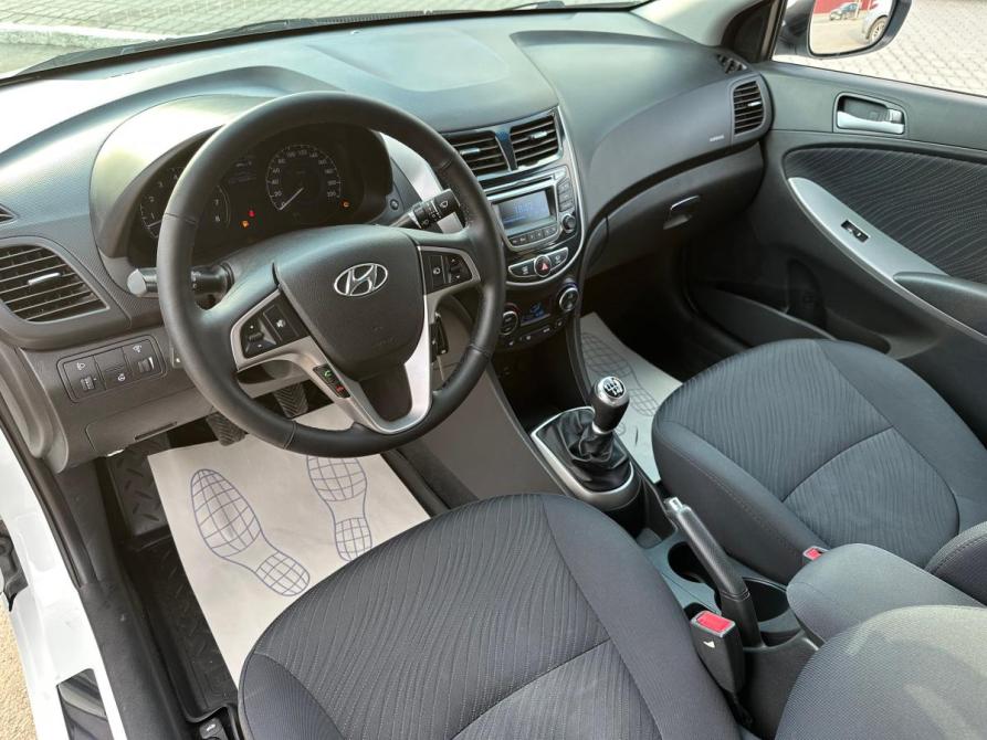 Hyundai Solaris I Рестайлинг Пермь  - изображение 7