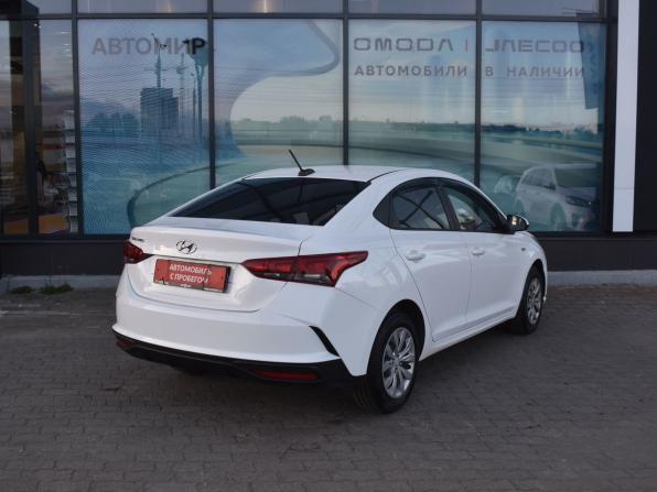 Hyundai Solaris II Рестайлинг с пробегом 2021 года, цена 1 590 000 рублей, 32387 км, седан, Автокод Объявления