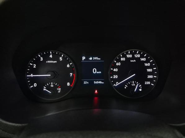 Hyundai Solaris II с пробегом 2018 года, цена 1 490 000 рублей, 56547 км, седан, Автокод Объявления