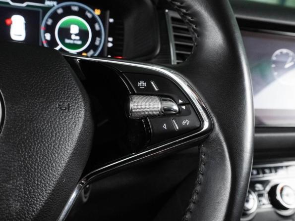 Skoda Kodiaq I с пробегом 2021 года, цена 3 175 000 рублей, 136738 км, внедорожник, Автокод Объявления