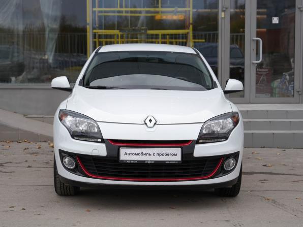 Renault Megane III Рестайлинг с пробегом 2013 года, цена 990 000 рублей, 23938 км, хэтчбек, Автокод Объявления