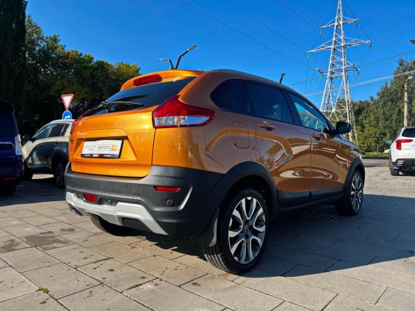 Lada (ВАЗ) XRAY I с пробегом 2019 года, цена 1 080 000 рублей, 100395 км, хэтчбек, Автокод Объявления