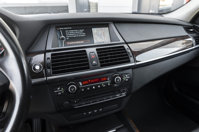 BMW X5 II (E70) с пробегом 2010 года, цена 1 740 000 рублей, 133900 км, внедорожник, Автокод Объявления