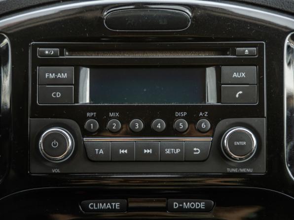 Nissan Juke I с пробегом 2013 года, цена 998 000 рублей, 107090 км, внедорожник, Автокод Объявления