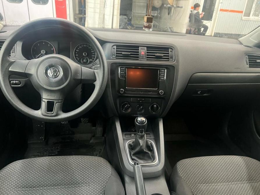 Volkswagen Jetta VI Рестайлинг Магнитогорск  - изображение 5