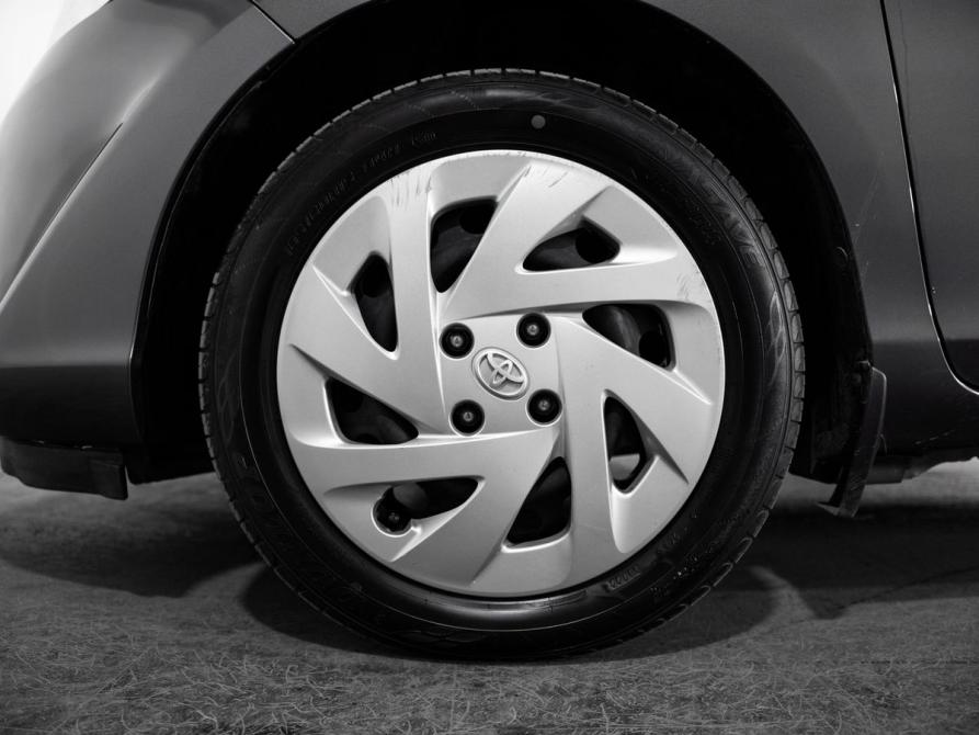 Toyota Aqua I Рестайлинг 2 Иркутск  - изображение 22