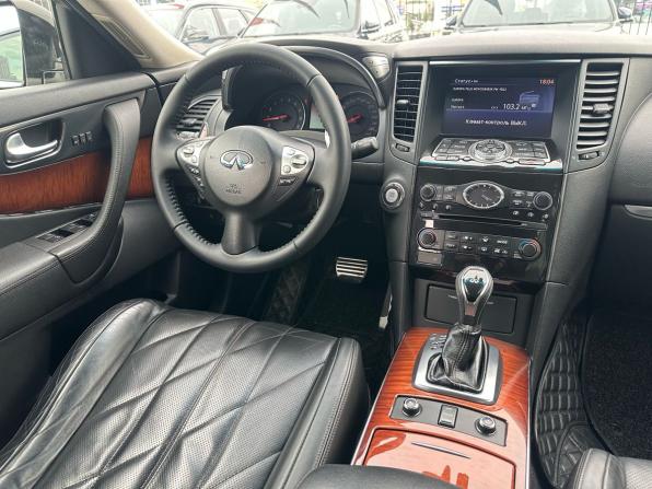 Infiniti FX II (S51) Рестайлинг с пробегом 2011 года, цена 1 980 000 рублей, 135248 км, внедорожник, Автокод Объявления
