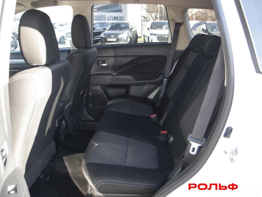 Mitsubishi Outlander III Рестайлинг 2 Москва  - изображение 8