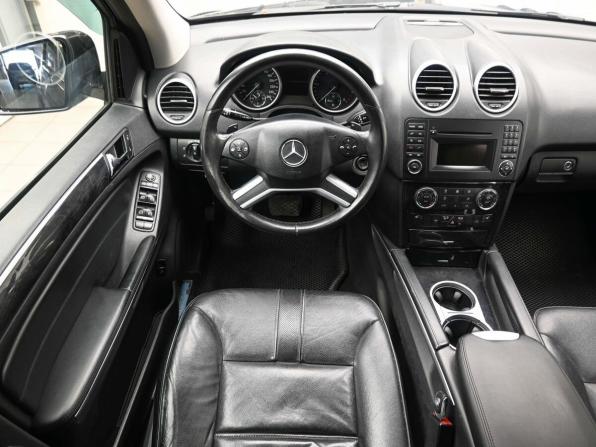 Mercedes-Benz M-Класс II (W164) Рестайлинг с пробегом 2010 года, цена 1 929 000 рублей, 310371 км, внедорожник, Автокод Объявления