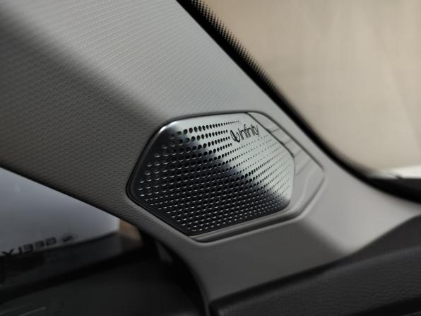 Geely Atlas II с пробегом 2024 года, цена 3 210 000 рублей, 2570 км, внедорожник, Автокод Объявления