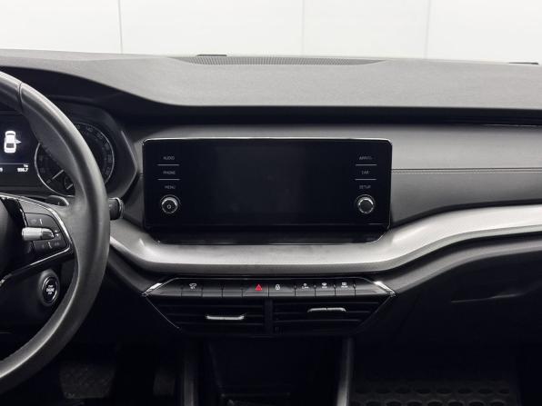 Skoda Octavia IV (A8) с пробегом 2021 года, цена 2 210 000 рублей, 89820 км, лифтбек, Автокод Объявления
