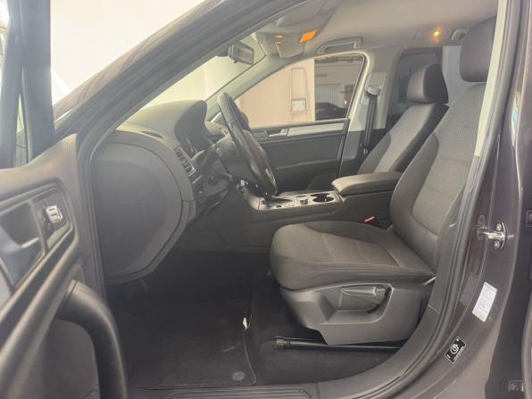 Volkswagen Touareg II с пробегом 2012 года, цена 1 860 000 рублей, 201662 км, внедорожник, Автокод Объявления