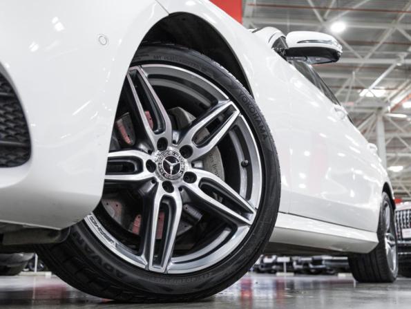 Mercedes-Benz E-Класс V (W213 S213 C238) с пробегом 2020 года, цена 4 157 010 рублей, 62763 км, седан, Автокод Объявления