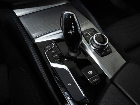 BMW 5 серии VII (G30/G31/G38) с пробегом 2018 года, цена 3 250 000 рублей, 167000 км, седан, Автокод Объявления
