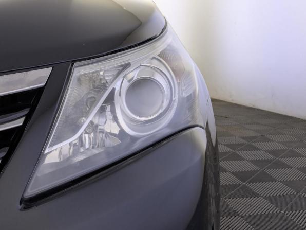 Toyota Avensis III Рестайлинг с пробегом 2012 года, цена 950 000 рублей, 317636 км, седан, Автокод Объявления