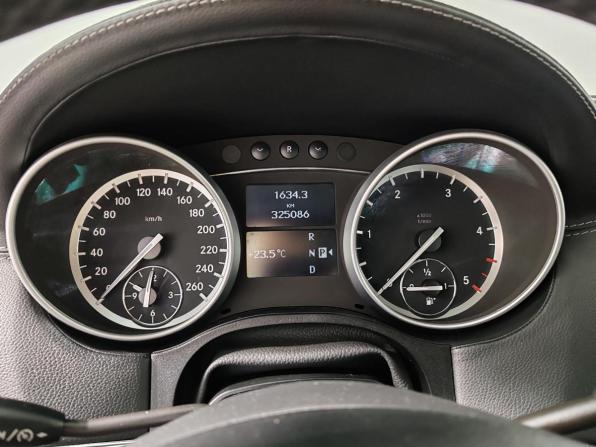 Mercedes-Benz GL-Класс I (X164) Рестайлинг с пробегом 2011 года, цена 1 899 000 рублей, 325083 км, внедорожник, Автокод Объявления