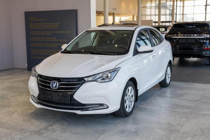 Changan Alsvin с пробегом 2023 года, цена 1 950 000 рублей, 49562 км, седан, Автокод Объявления
