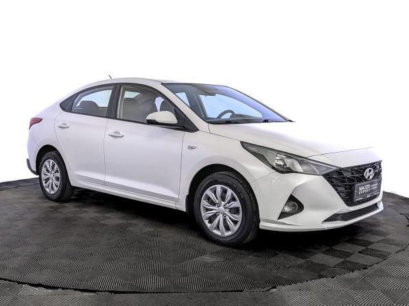 Hyundai Solaris II Рестайлинг с пробегом 2022 года, цена 1 485 000 рублей, 126387 км, седан, Автокод Объявления