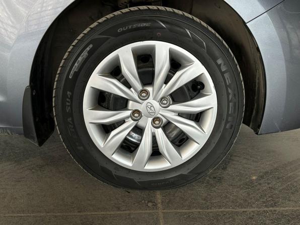 Hyundai Solaris II с пробегом 2019 года, цена 1 565 000 рублей, 52469 км, седан, Автокод Объявления