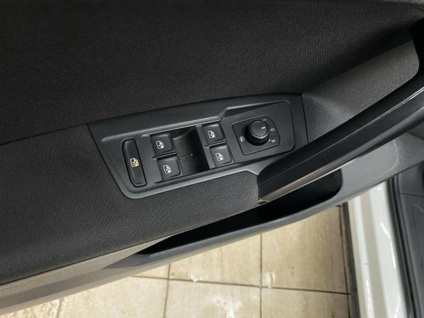 Volkswagen Tiguan II с пробегом 2018 года, цена 2 050 000 рублей, 183199 км, внедорожник, Автокод Объявления