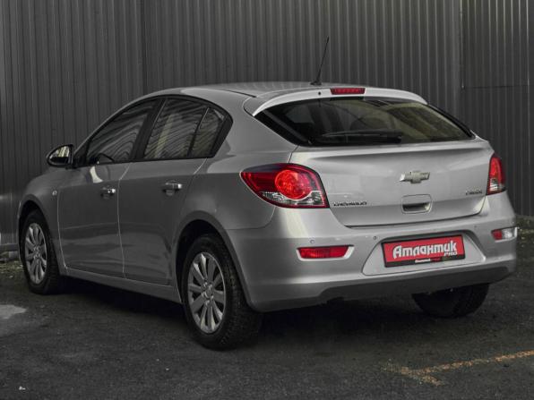 Chevrolet Cruze I Рестайлинг с пробегом 2013 года, цена 750 000 рублей, 165306 км, хэтчбек, Автокод Объявления