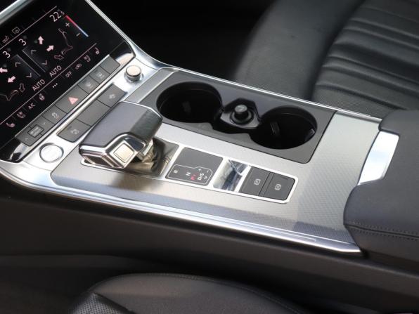 Audi A6 V (C8) с пробегом 2019 года, цена 4 280 000 рублей, 85763 км, седан, Автокод Объявления