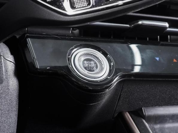 Omoda C5 I с пробегом 2023 года, цена 1 860 000 рублей, 17629 км, внедорожник, Автокод Объявления