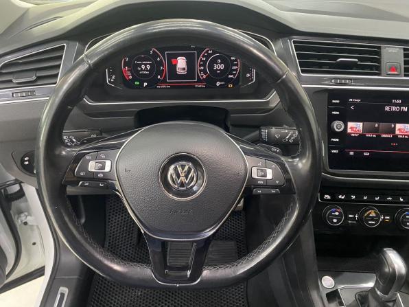 Volkswagen Tiguan II с пробегом 2019 года, цена 2 399 000 рублей, 173121 км, внедорожник, Автокод Объявления