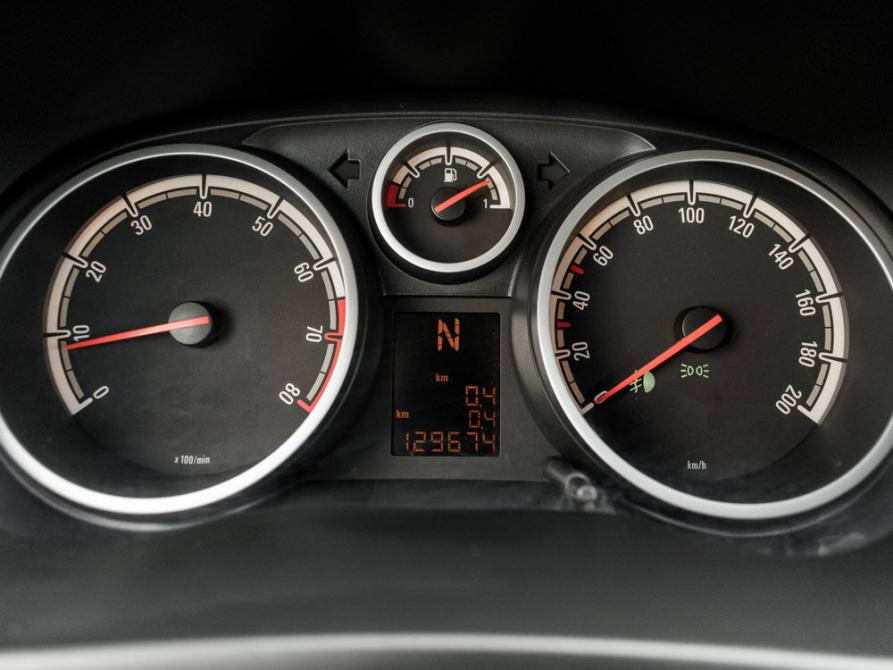 Opel Corsa D Екатеринбург  - изображение 13